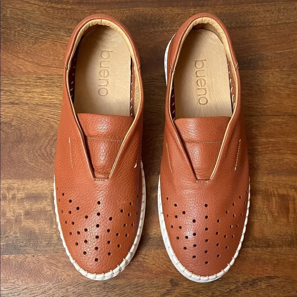 Anthropologie Denmark Bueno Women’s Leather Slip-On Sneakers in Tan- New